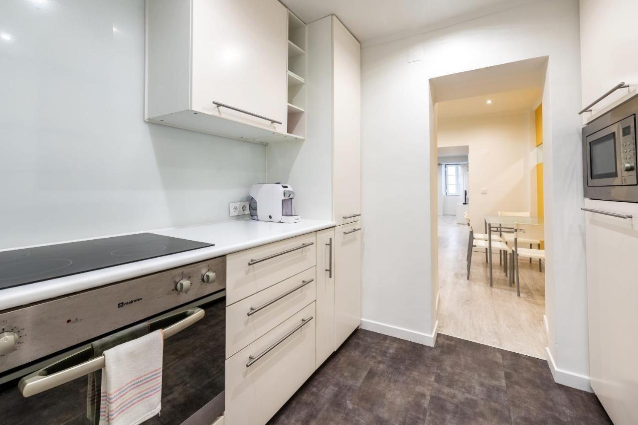 Guestready - Madalena Charming Long Studio Appartamento Lisbona Esterno foto